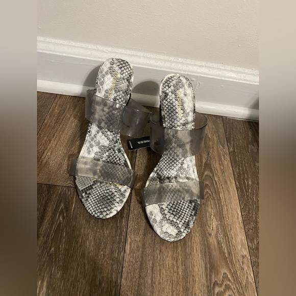 Express leopard heels - Picture 4 of 4